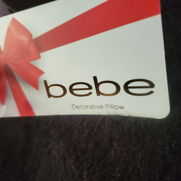 Merry Pillow - Picture 2 of 2